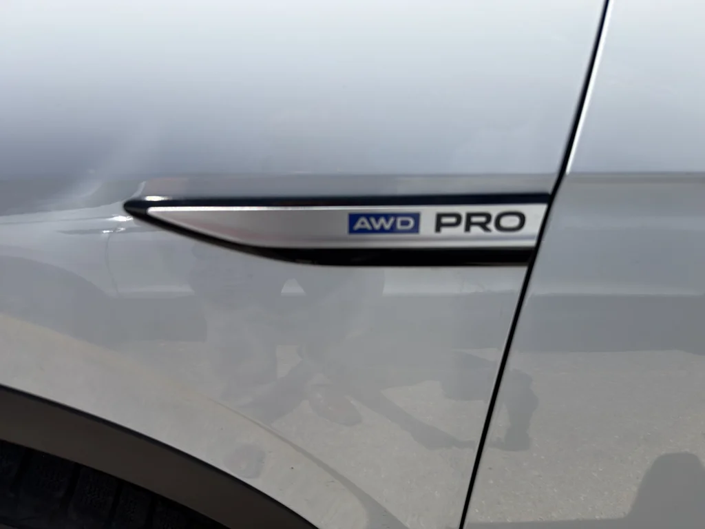 Used 2023 Volkswagen ID.4 PRO with VIN 1V2DNPE86PC049298 for sale in Santa Fe, NM