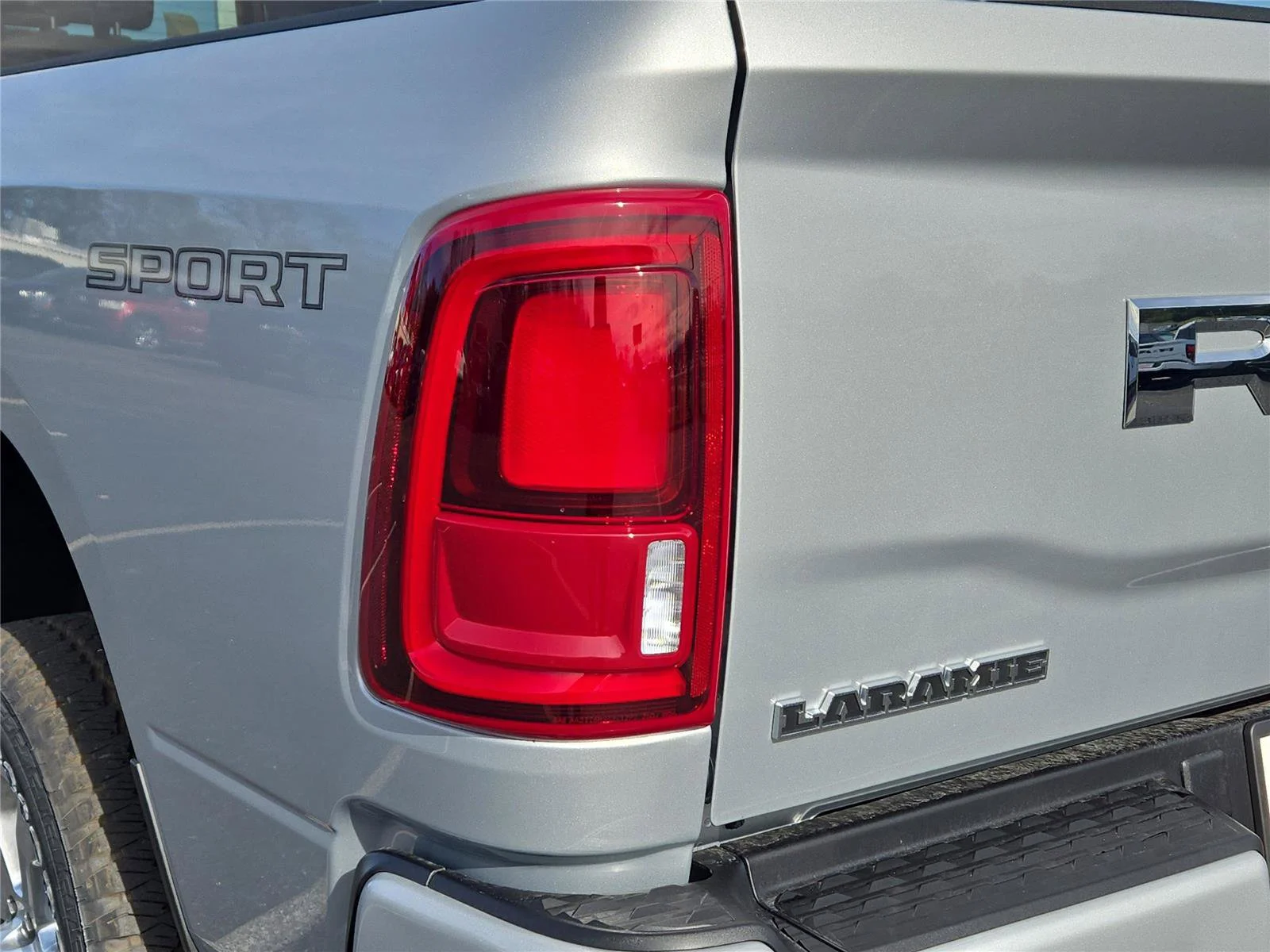 2026 RAM 2500 Laramie - Photo 9