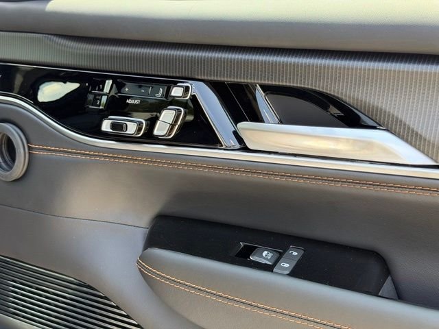 New 2026 Silver Zynith Jeep Grand Wagoneer image 19
