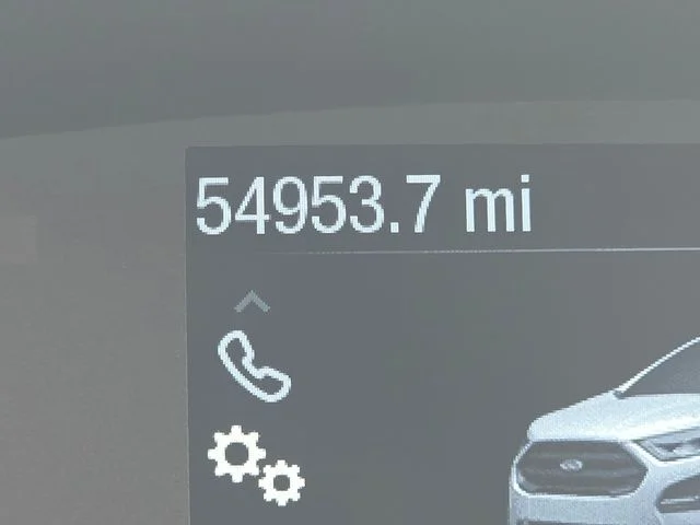 Used 2018 Silver Metallic Ford SE image 27