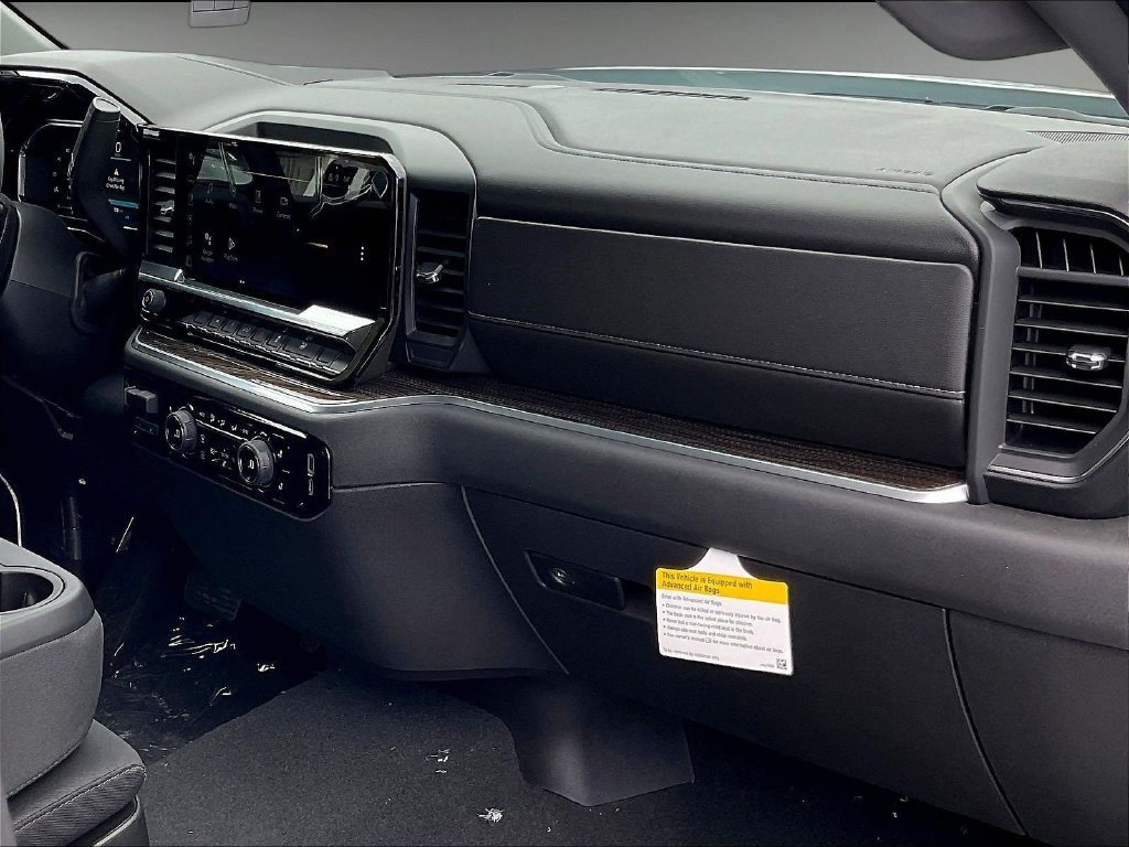 2026 Chevrolet Silverado 1500 LT - Photo 10