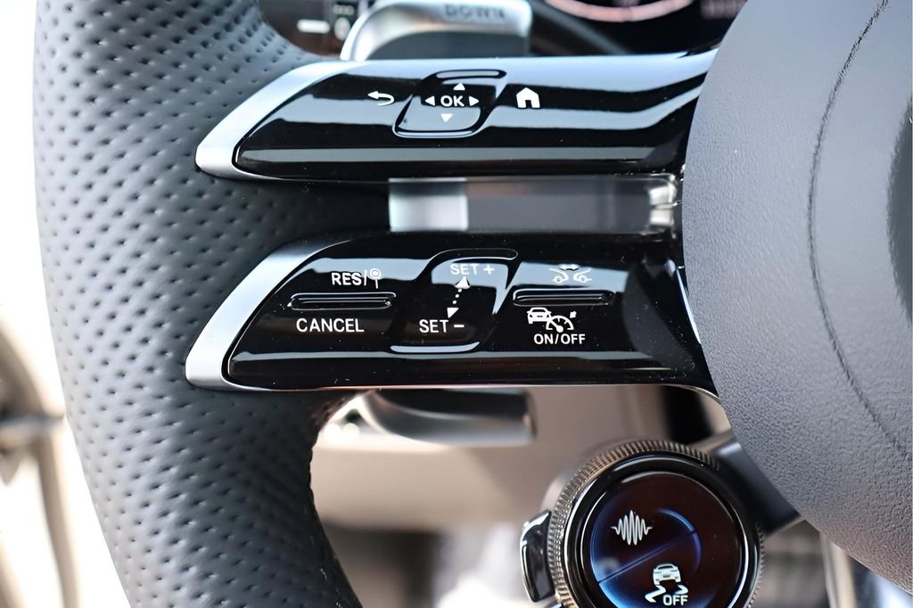 2025 Mercedes-Benz GLC AMG GLC63 S - Photo 69