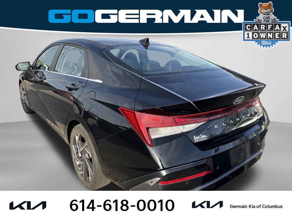 Used 2024 Black Hyundai Limited image 2