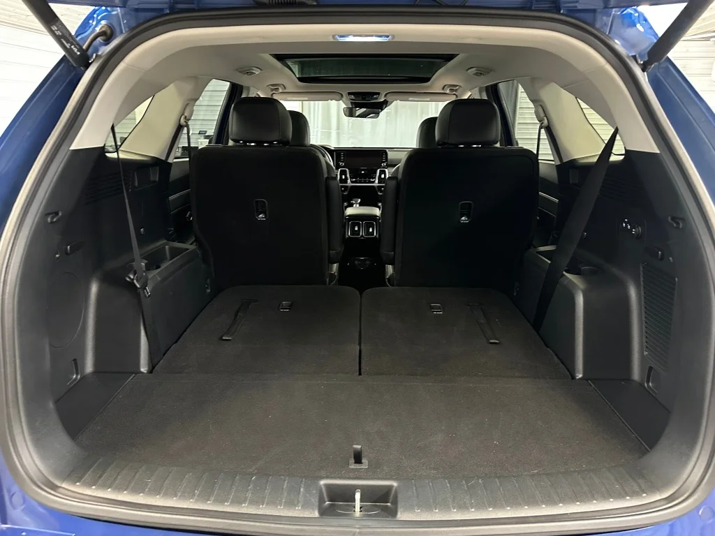 Certified Used 2022 Sapphire Blue Kia SX image 26