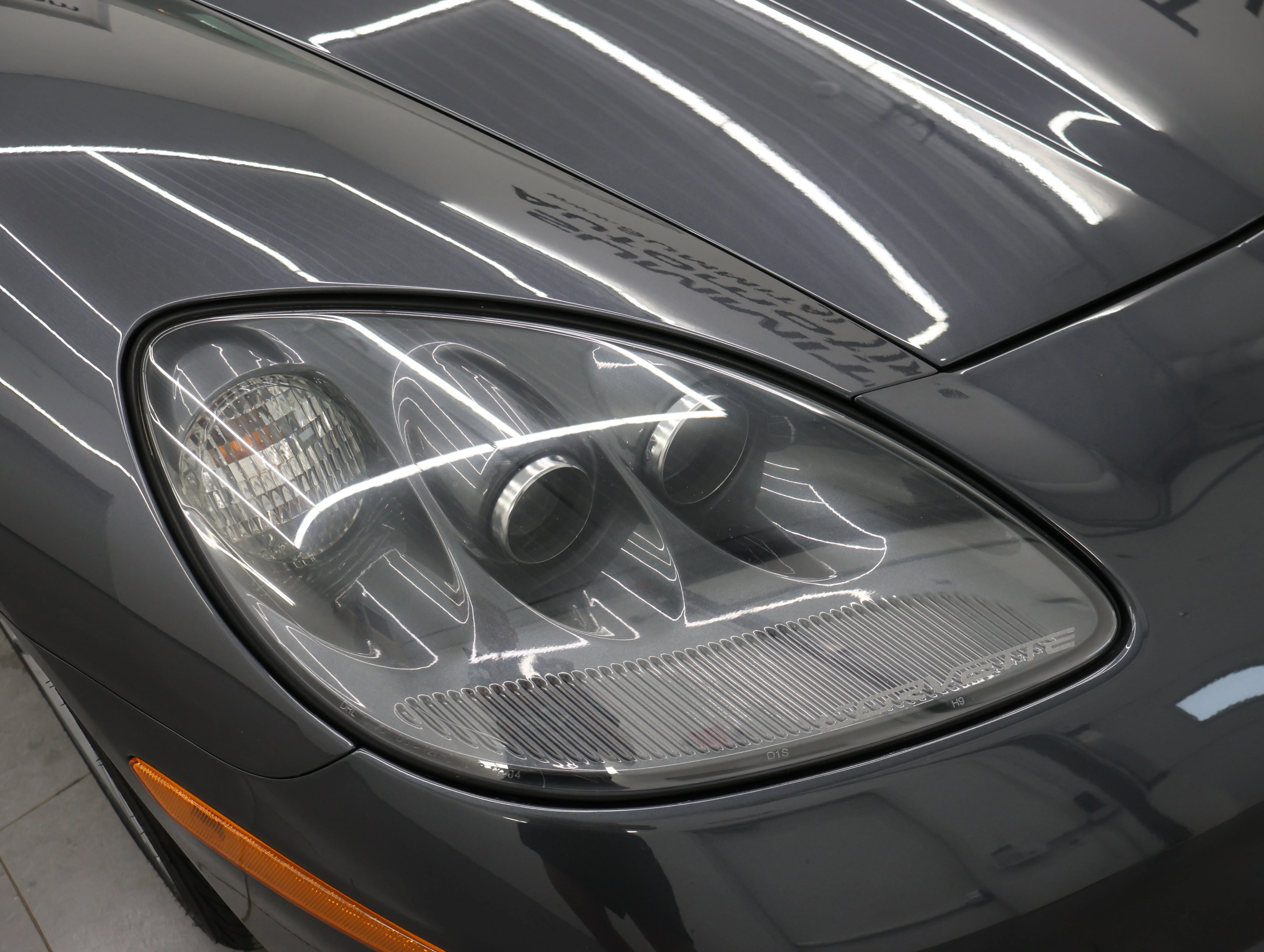 Used 2009 Cyber Gray Metallic Chevrolet Base image 19