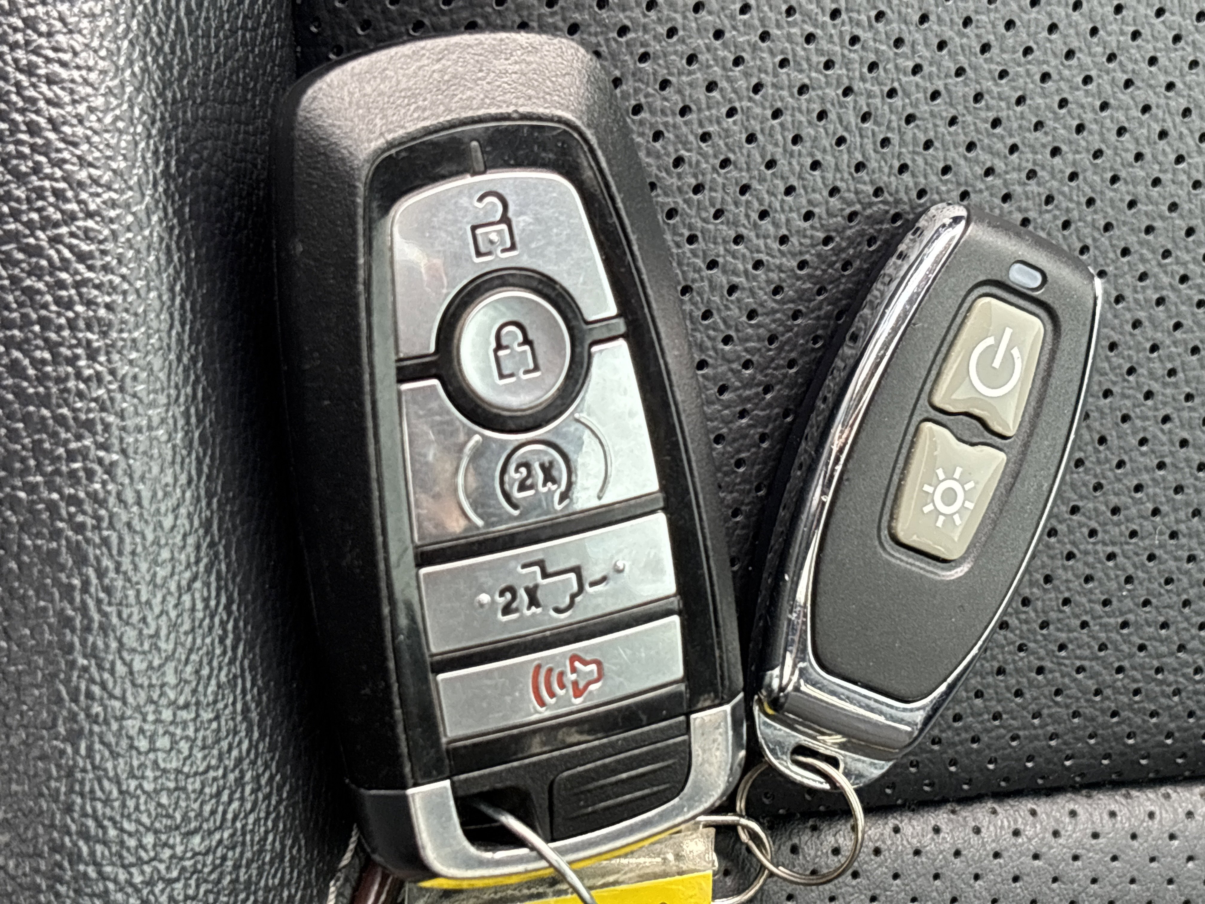 Used 2023  Ford XL image 53