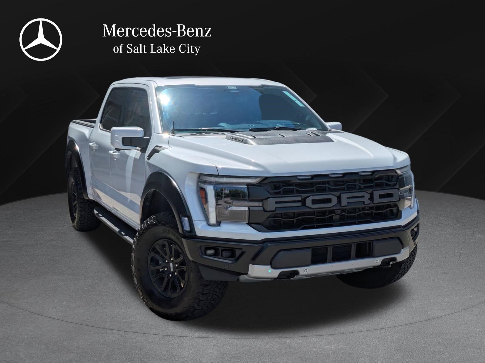 2025 Ford F-150 Raptor 4x4 SuperCrew 5-1/2 Box's photo