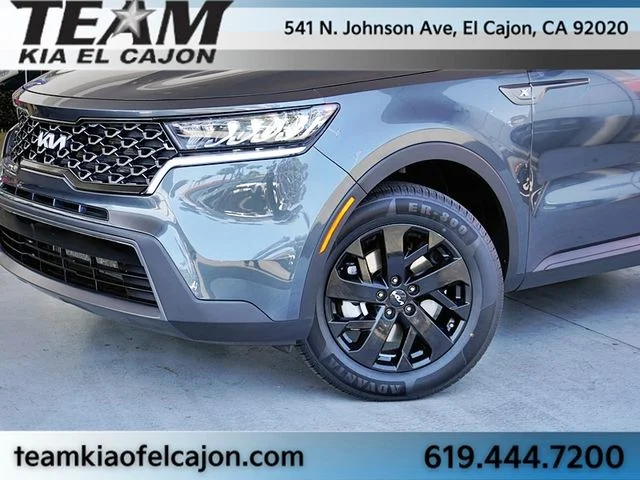 Used 2023 Gray Kia X-Line S image 3