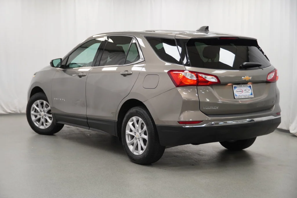 Used 2018 PEPPERDUST METALLIC Chevrolet LT image 17