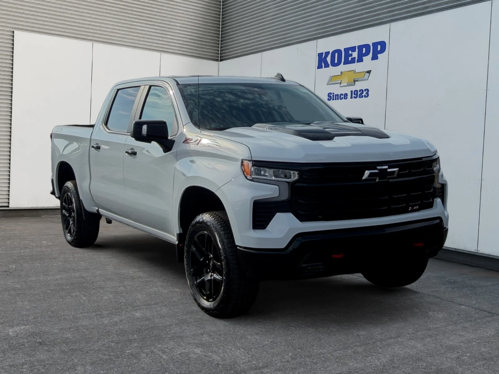 New 2026 Summit White Chevrolet LT Trail Boss image 7