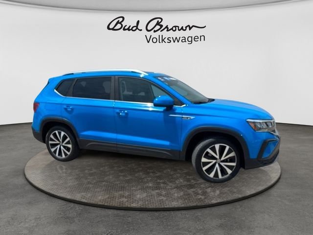 Certified 2023 Volkswagen Taos SE with VIN 3VVNX7B22PM334726 for sale in Kansas City