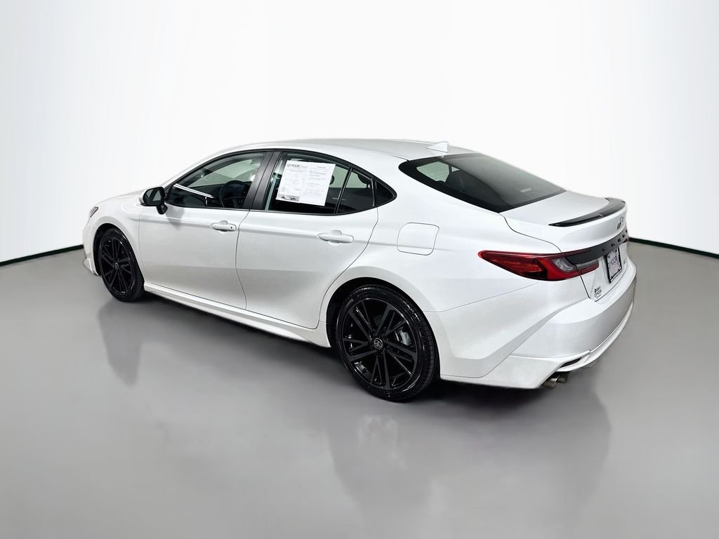 Used 2025 Wind Chill Pearl Toyota XSE image 5