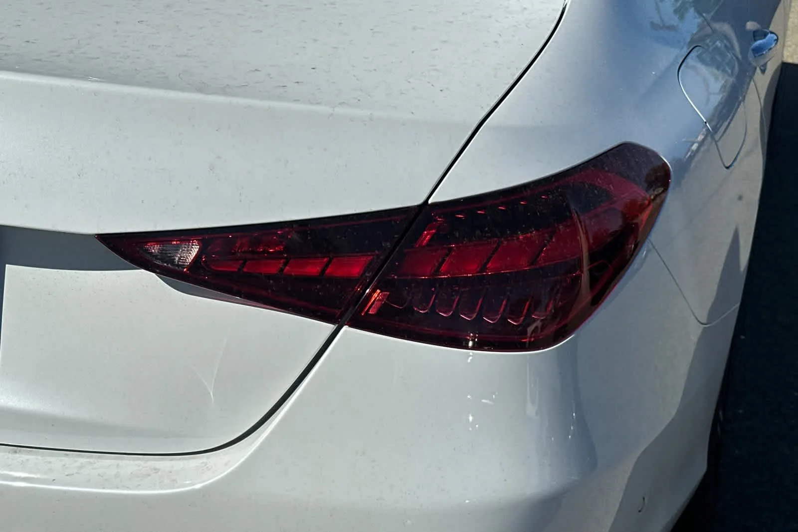 Used 2022 MANUFAKTUR Moonlight White Metallic Mercedes-Benz C 300 image 17