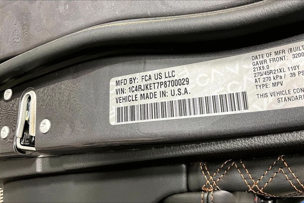 Used 2023 Gray Jeep Summit image 17