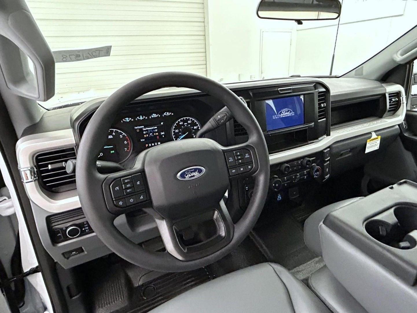 New 2026 Oxford White Ford XL image 13
