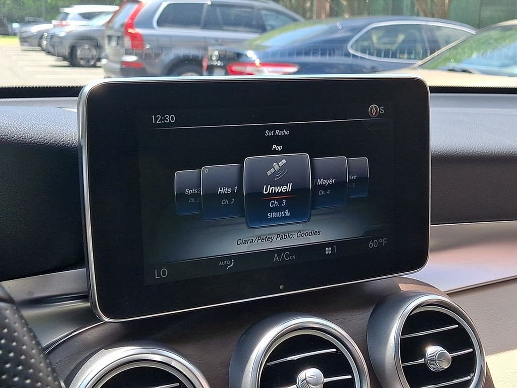 Used 2019  Mercedes-Benz GLC 350e image 19