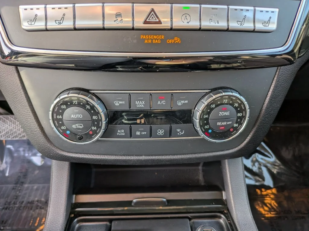Used 2018  Mercedes-Benz GLS 550 image 25