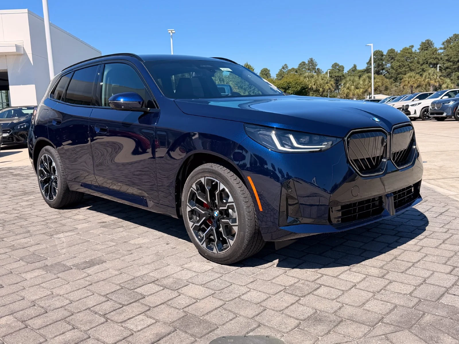 New 2026 Tanzanite Blue II Metallic BMW 30 xDrive image 7