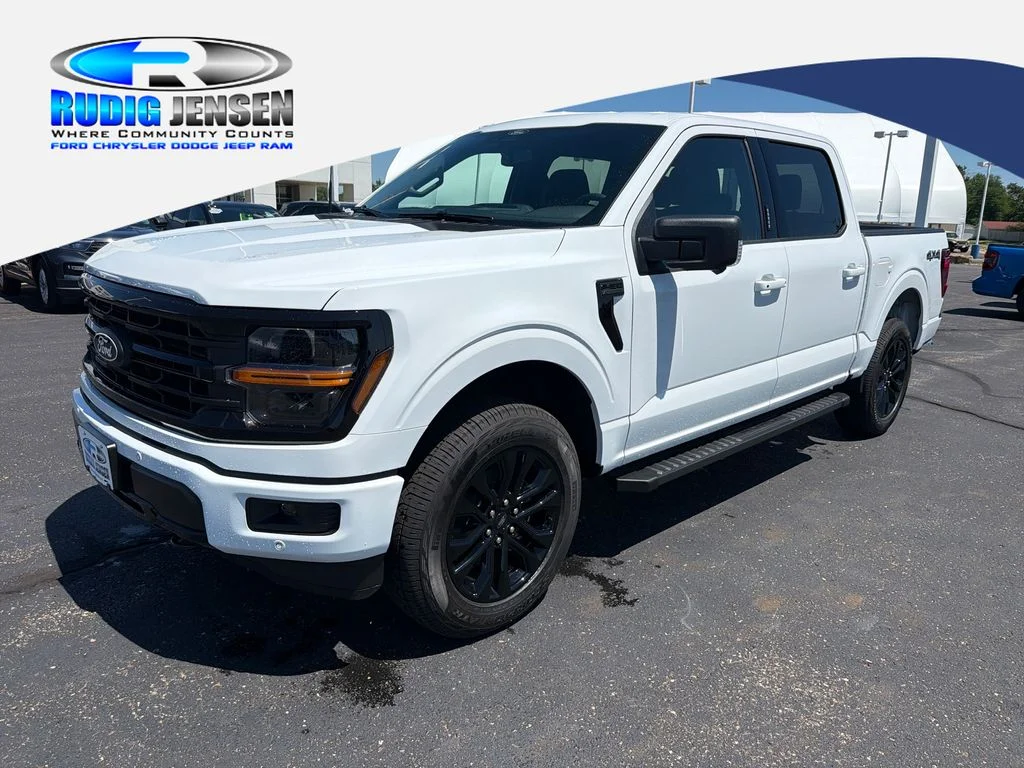 New 2026 White Ford XLT image 1