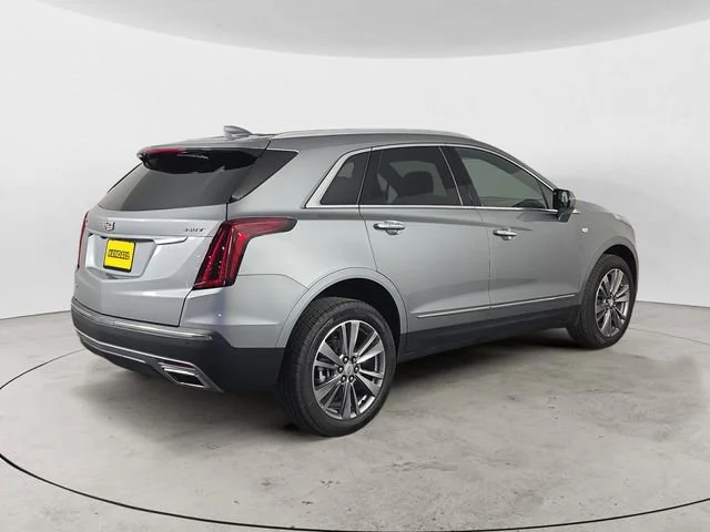 Used 2025 Argent Silver Metallic Cadillac Premium Luxury image 5