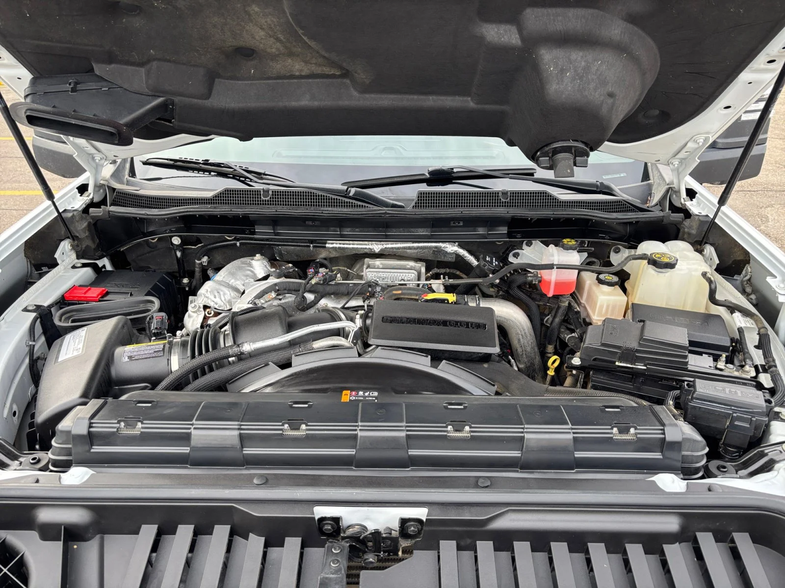 Used 2022 White Chevrolet LTZ image 20