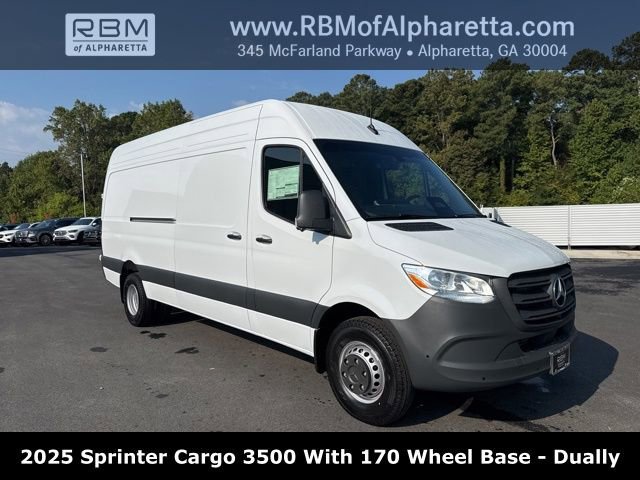 2025 Mercedes-Benz Sprinter 3500 170 WB HO High Roof's photo