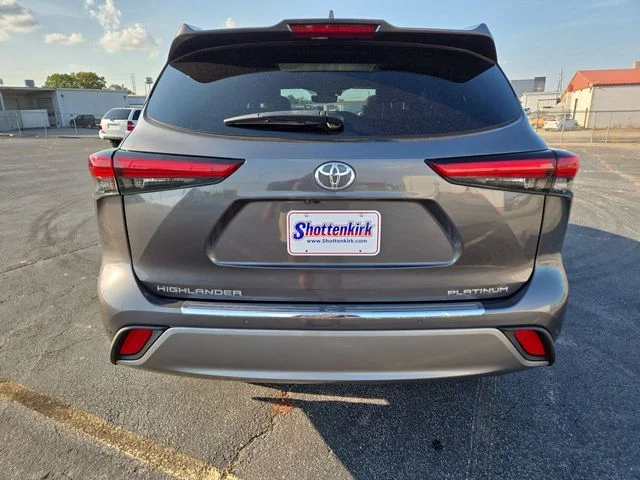 Used 2023 Gray Toyota Platinum image 7