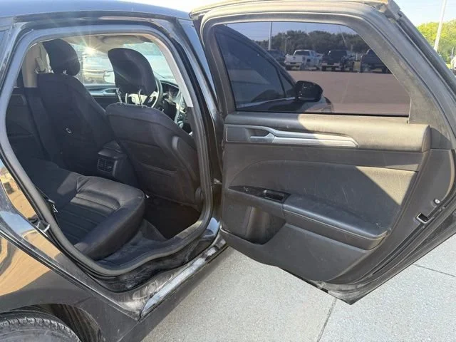 2013 Ford Fusion SE - Photo 19