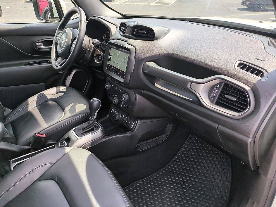 Used 2020 Alpine White Clearcoat Jeep High Altitude image 37