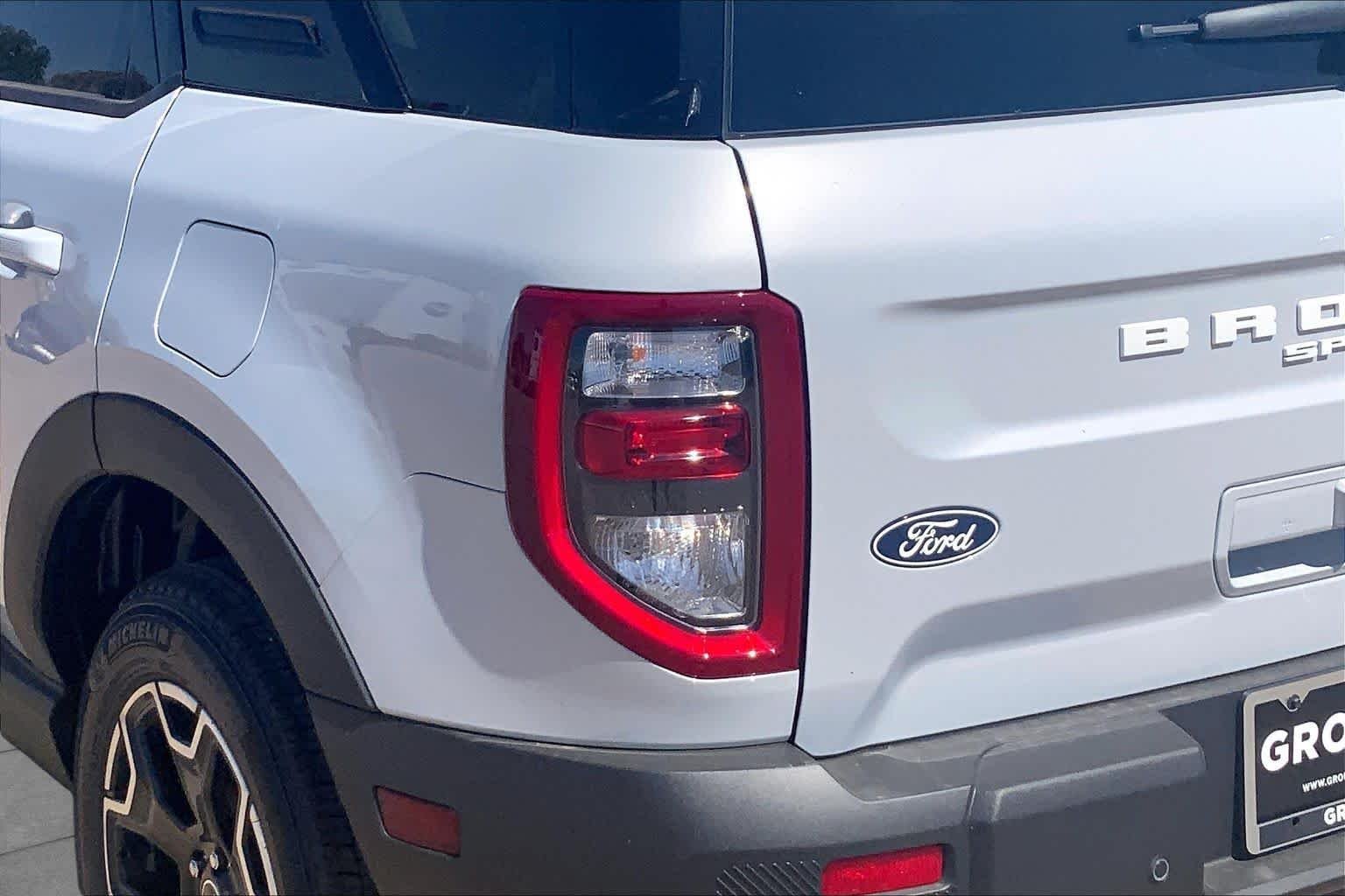 New 2026 Space White Metallic Ford Outer Banks® image 14