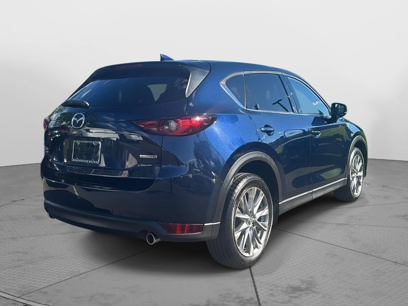 Used 2020 Deep Crystal Blue Mica Mazda Grand Touring image 6