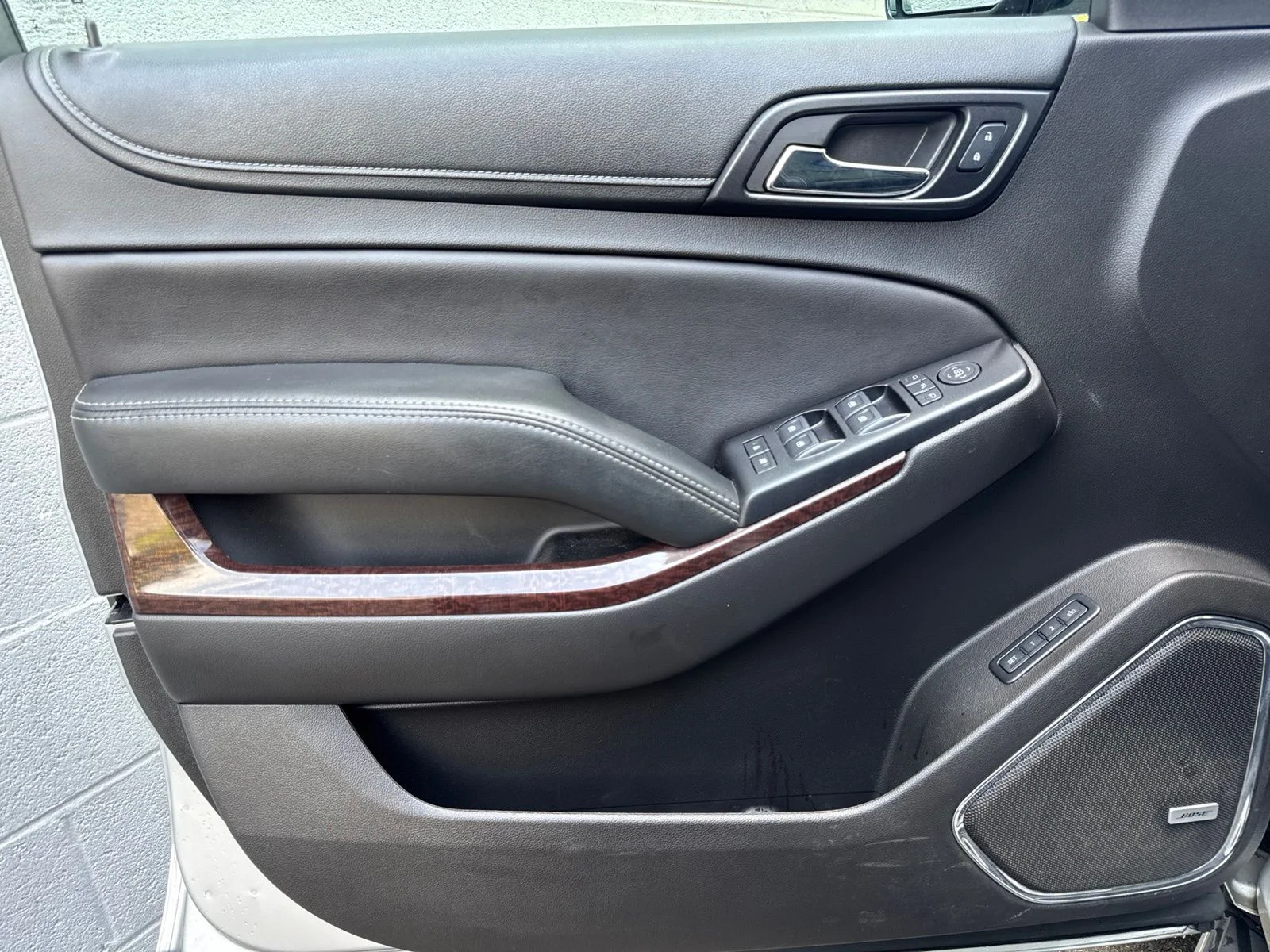 Used 2018 Silver GMC SLT image 42