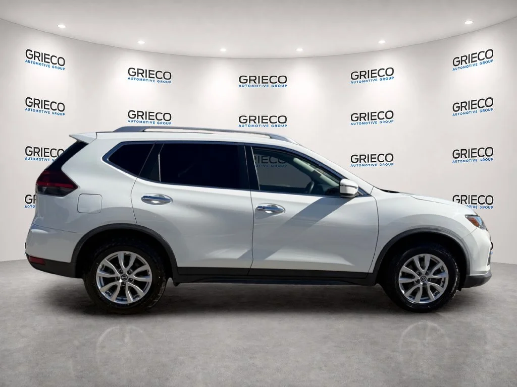 Used 2019 White Nissan SV image 8