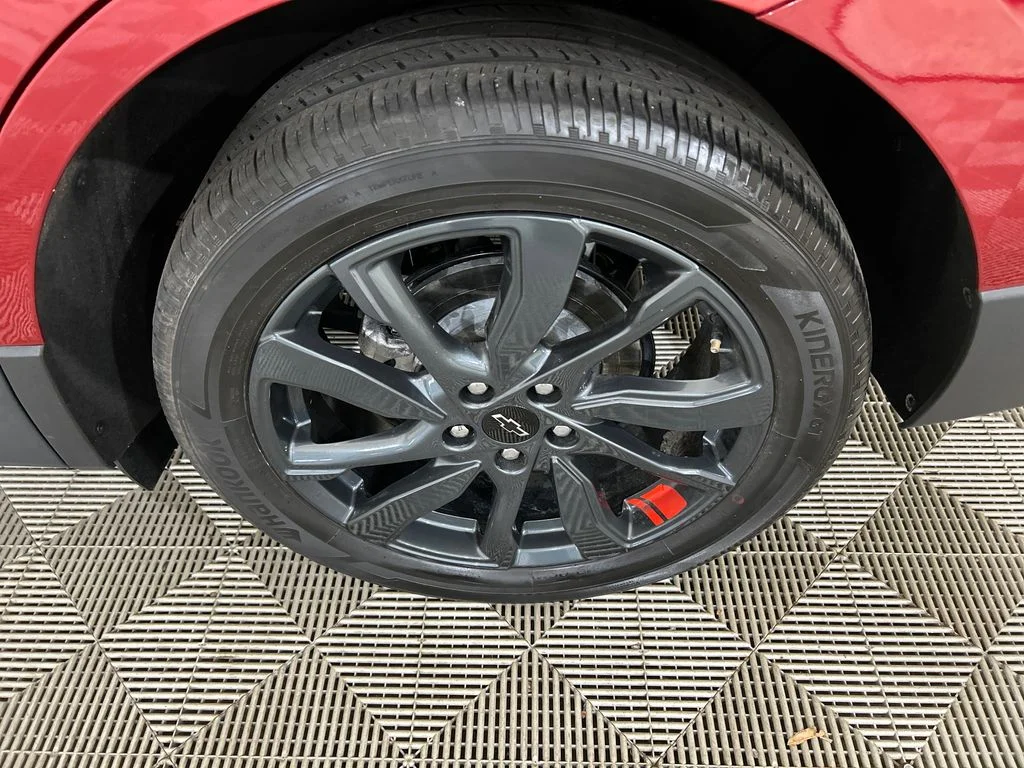 Used 2023 Red Chevrolet RS image 10