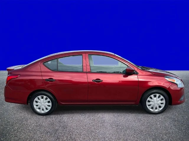 Used 2019 Red Nissan 1.6 S Plus image 2