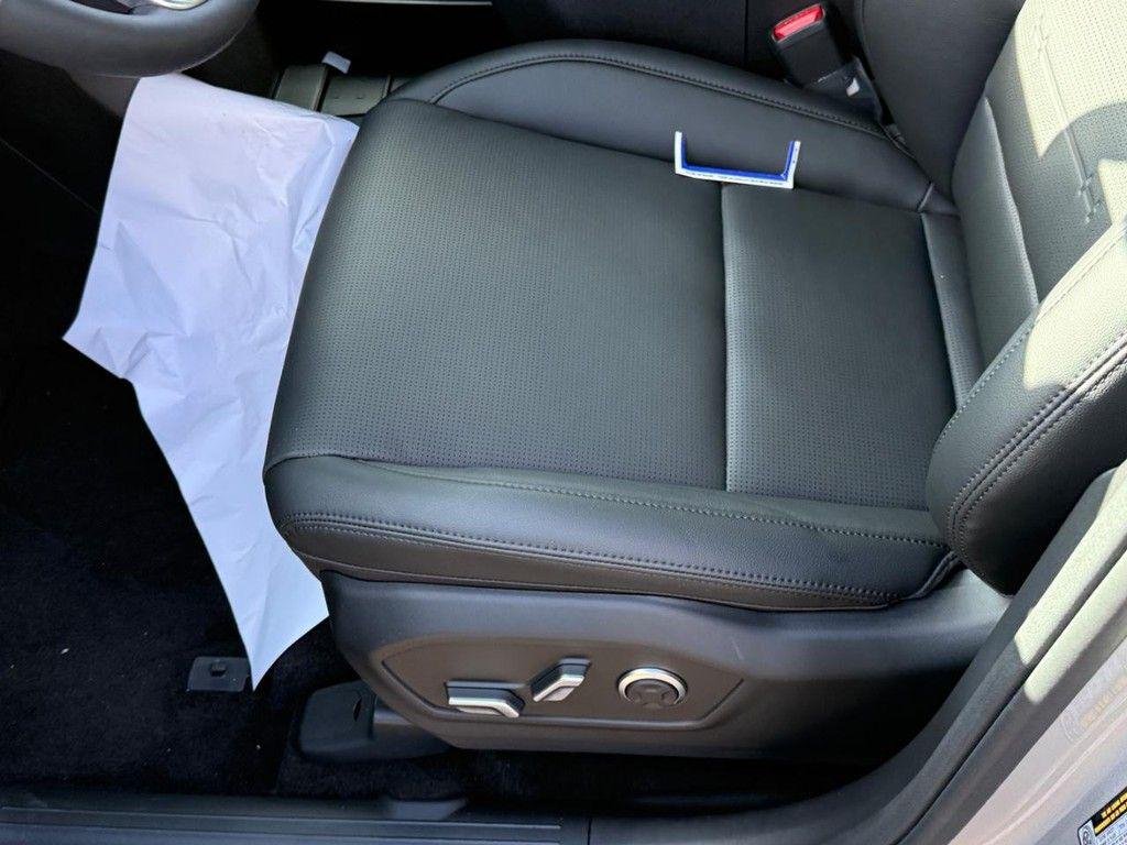 New 2026 Silver Hyundai Limited AWD image 11