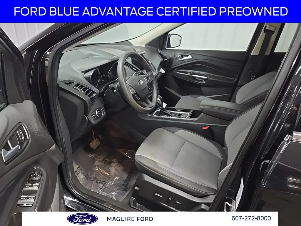Used 2019 Black Ford SE image 32
