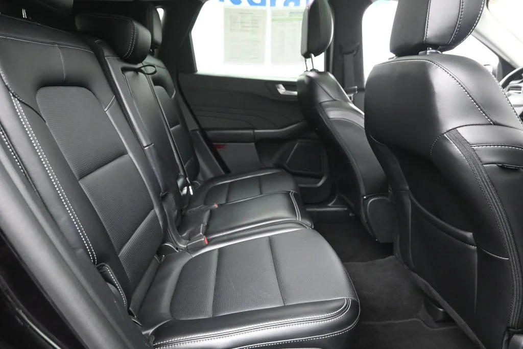 Used 2025 Black Ford Platinum image 10