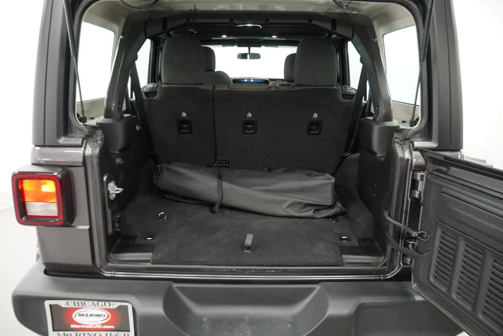 Used 2024 Gray Jeep Sport image 39
