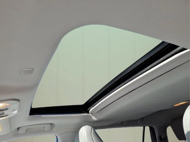 Used 2020 Gray Toyota XLE image 17