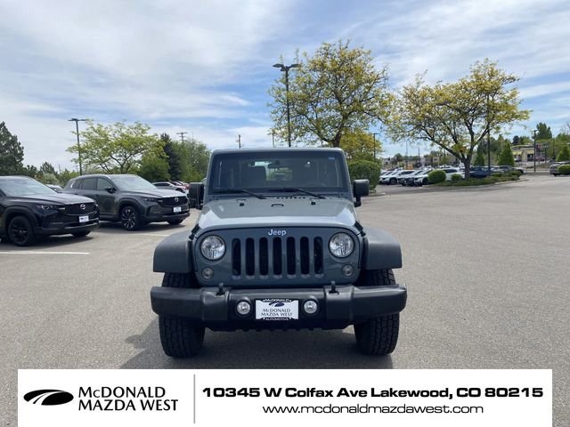 Used 2015 Gray Jeep Sport image 8