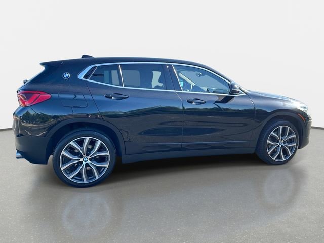 Used 2020  BMW xDrive28i image 6