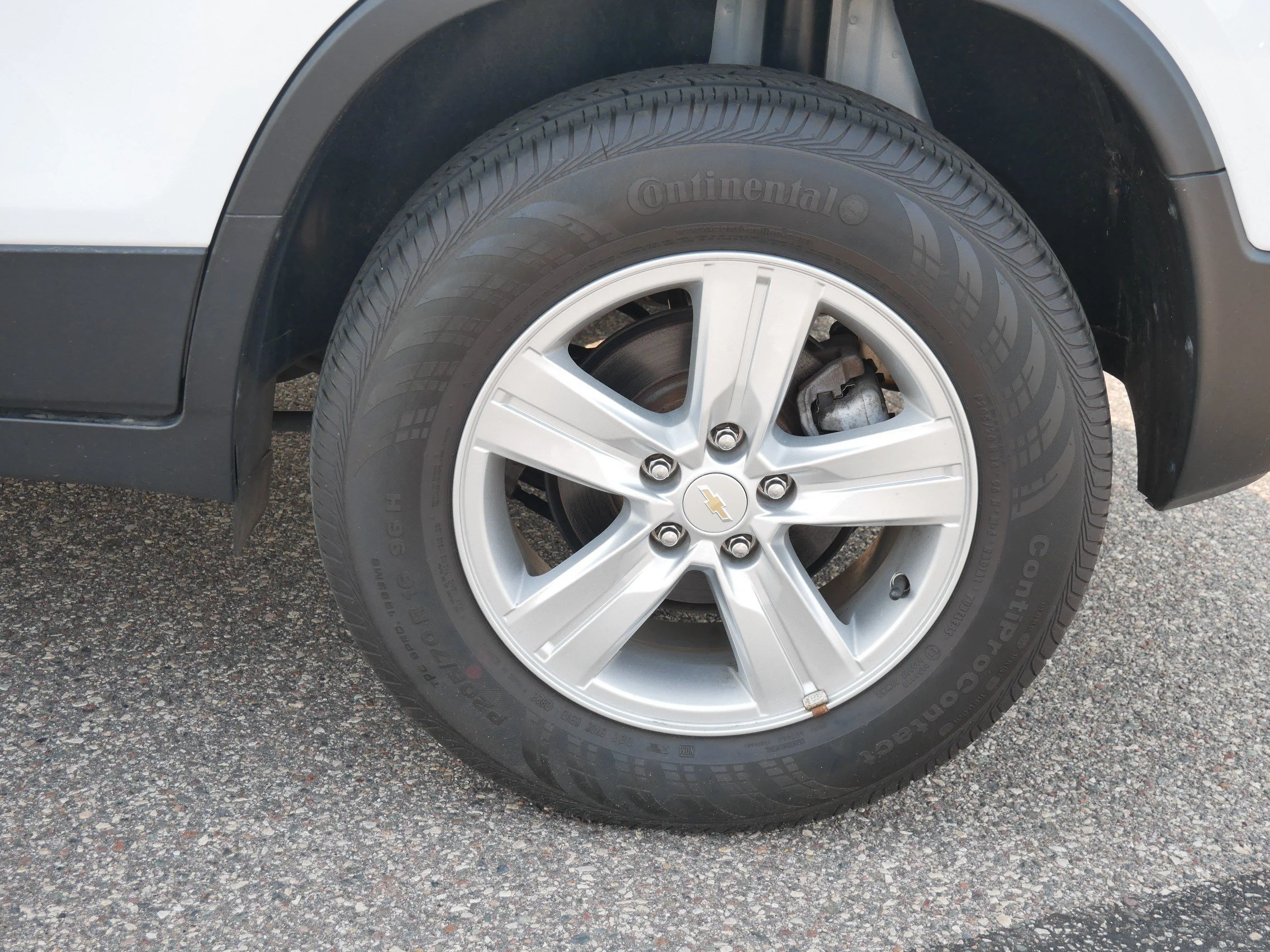 Used 2022 Summit White Chevrolet LT image 5