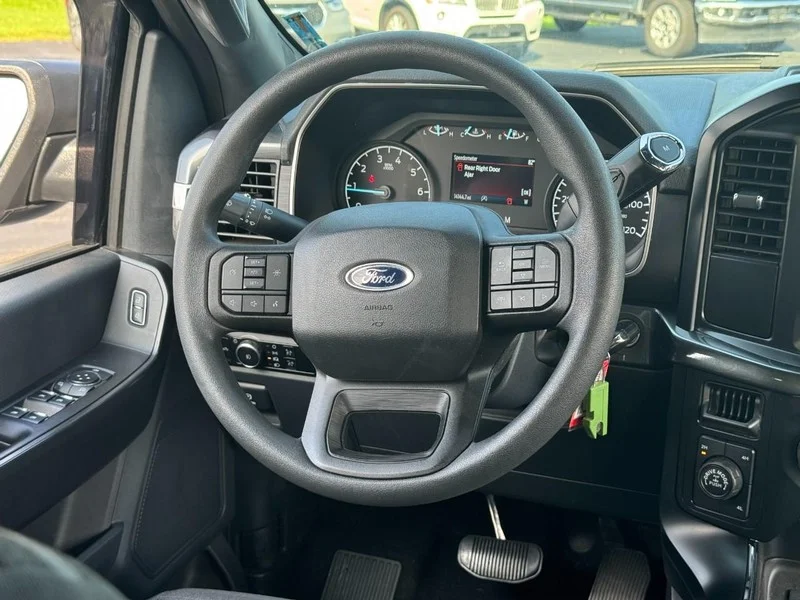 Used 2023 Antimatter Blue Metallic Ford XL image 11