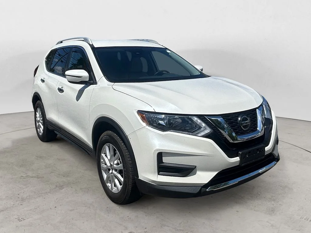 Used 2019 Pearl White Nissan SV image 8