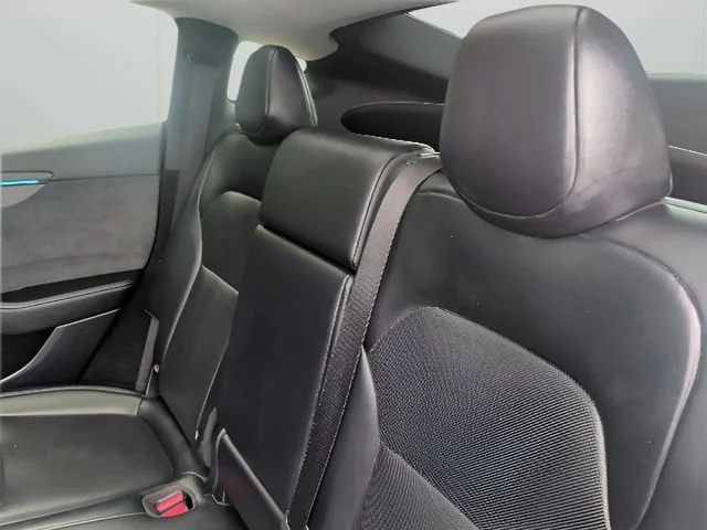 Used 2026  Tesla LONG RANGE image 44