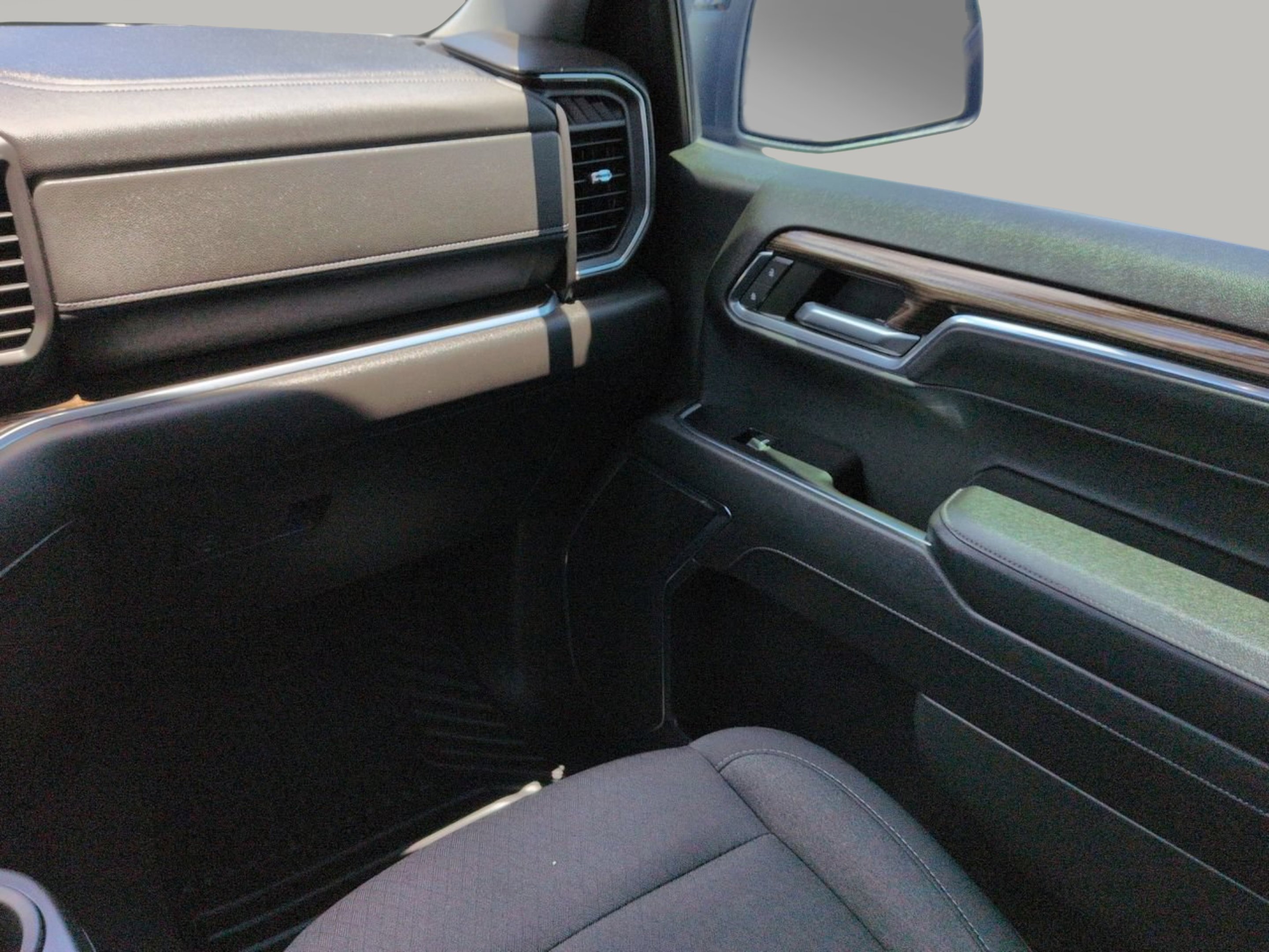 Used 2024 Dark Ash Metallic Chevrolet RST image 20