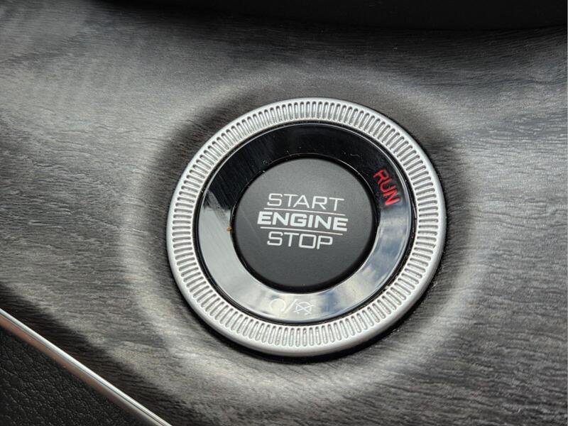 Used 2022 Gray Metallic JEEP OVERLAND 4X2 image 29
