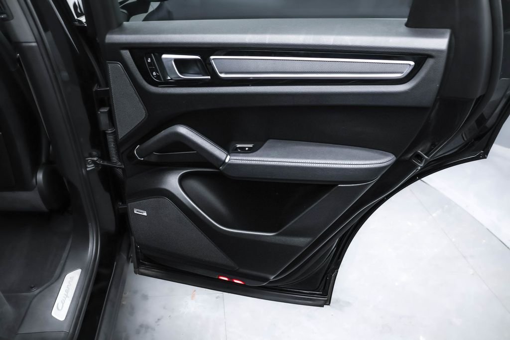 Used 2022 Black Porsche Platinum Edition image 32