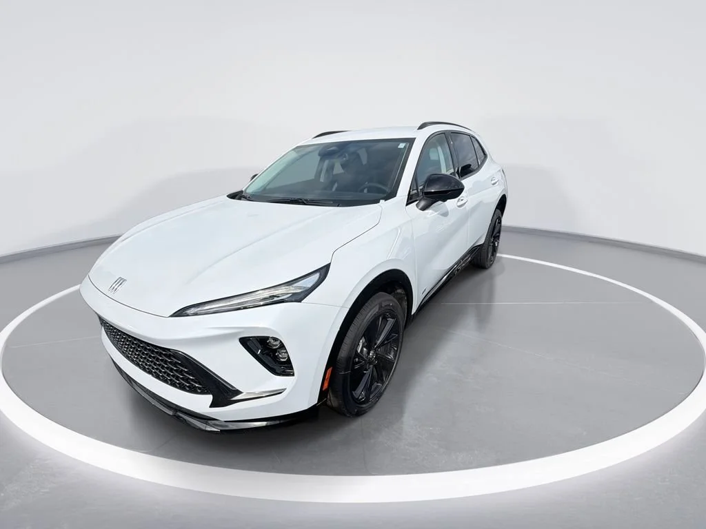 New 2026 Iridescent White Tricoat Buick Sport Touring image 4